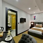 Ghan Hotel