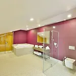 Ghan 3*