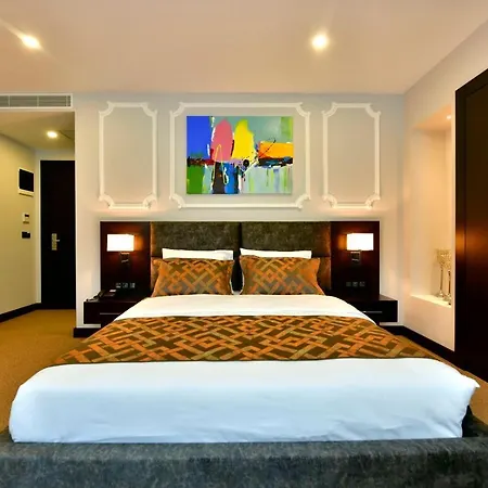 Otel Ghan 3*