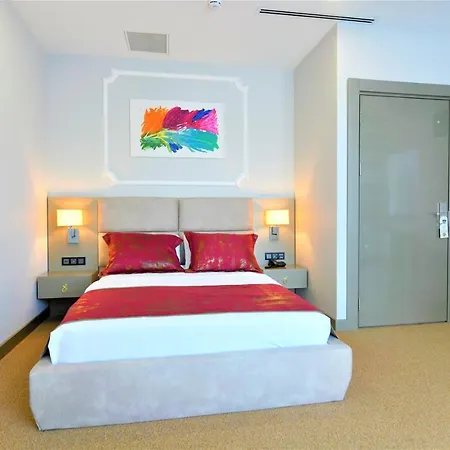 Otel Ghan